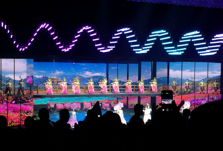 欧亚国际特种陶瓷有限公司举行2019年炭河古城一日游