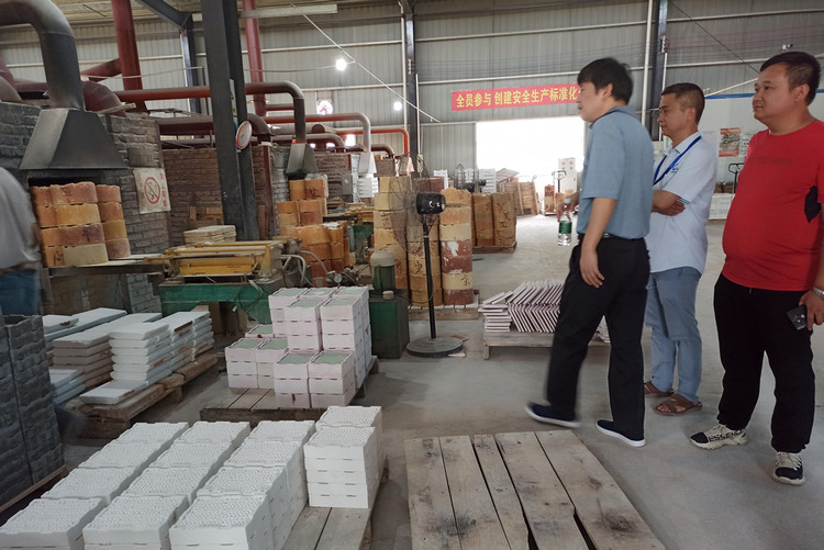 湖南欧亚国际助力复工复产，，，携手开拓未来