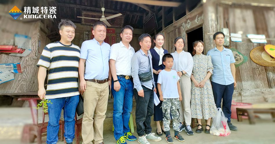 关注留守儿童教育，湖南欧亚国际与爱偕行